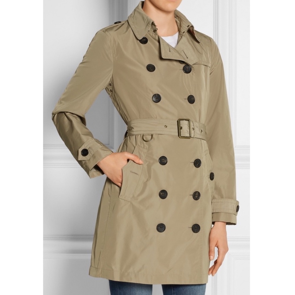 Burberry Women’s Natural Balmoral Trench Coat-US 6